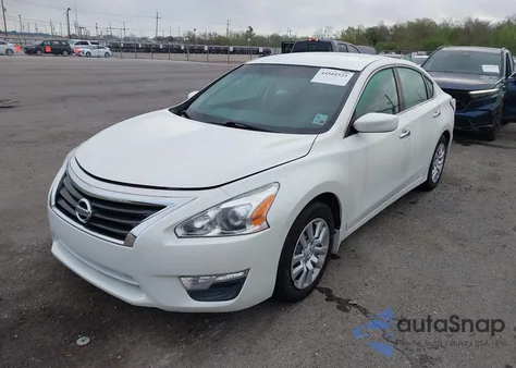 2015 Nissan Altima 2.5 S from USA, damaged, VIN 1N4AL3AP3FN389064